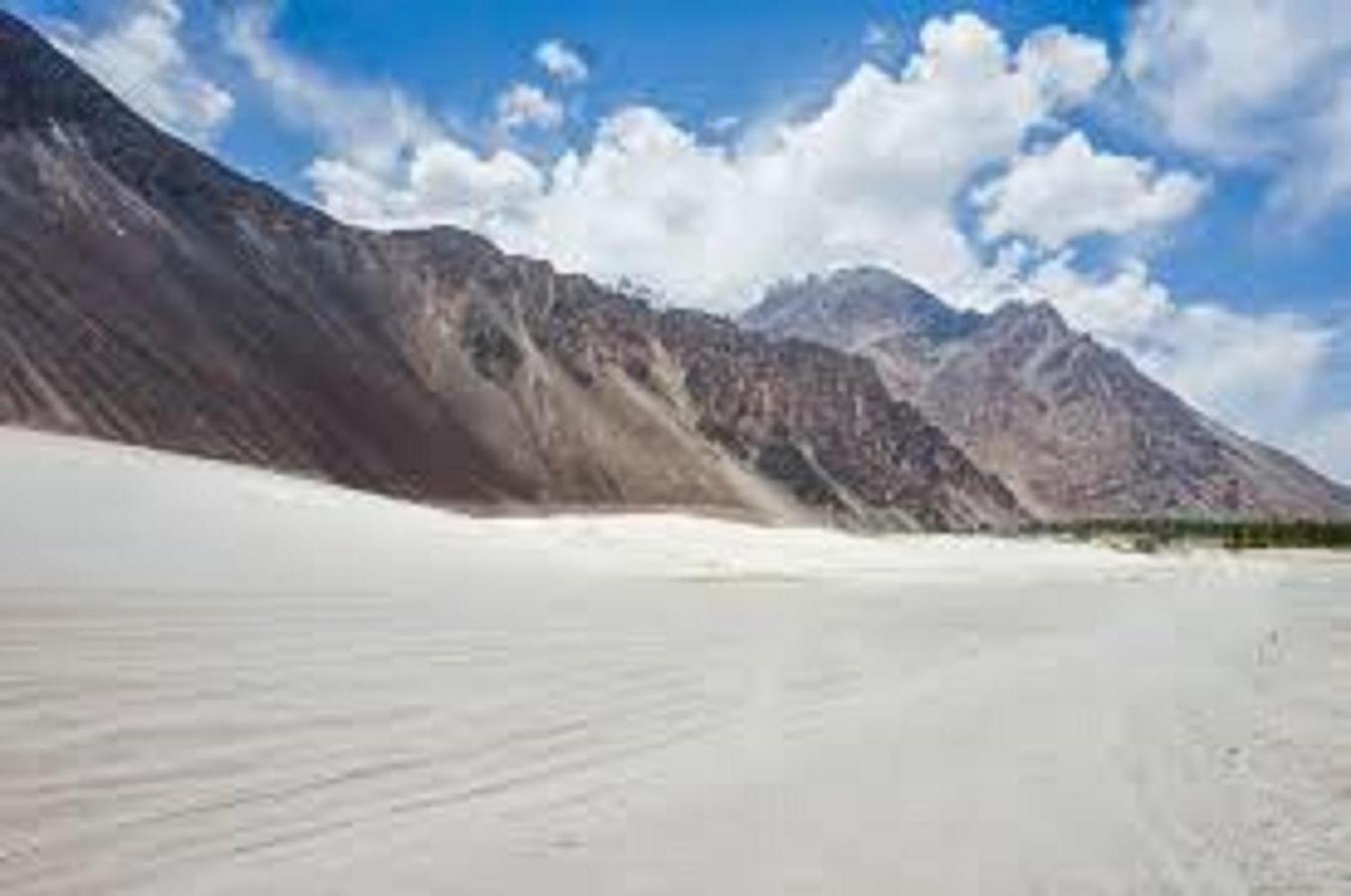 The Sky Desert ,Hunder , Nubra Hotel Charāsa Exterior photo